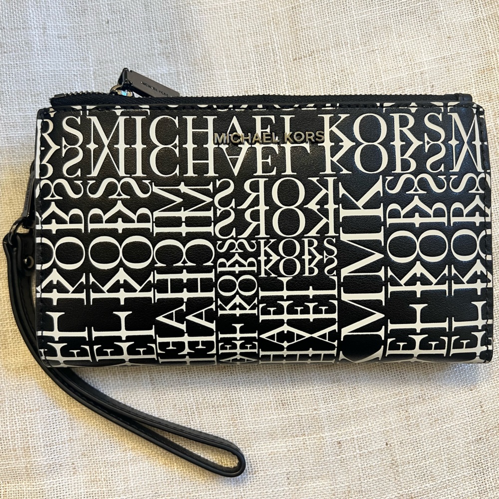 Michael Kors Double Zip Wristlet